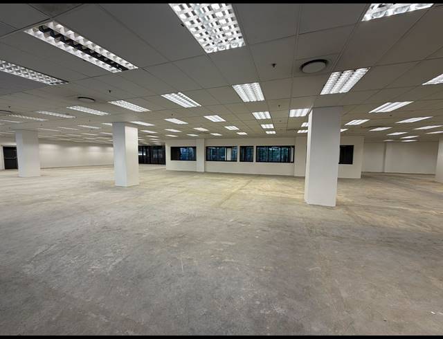 1,423M² BUILDING TO LET IN CAPE TOWN CITY CENTRE
